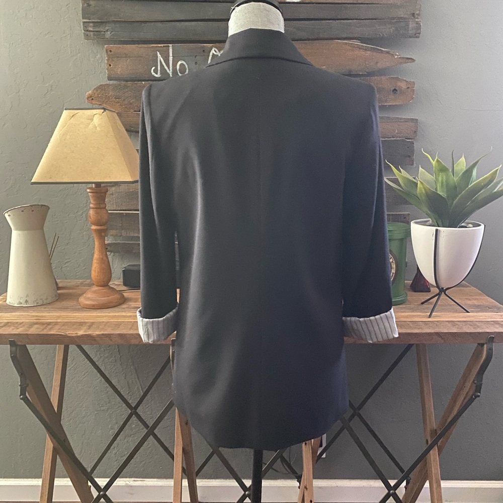 Black Blazer - Picture 2 of 6